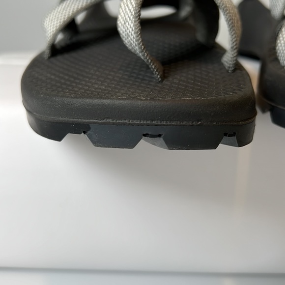 Almost New Gray Strap Chaco Z/2 Womens Sandals - Size 8 MADE IN USA - Picture 13 of 15